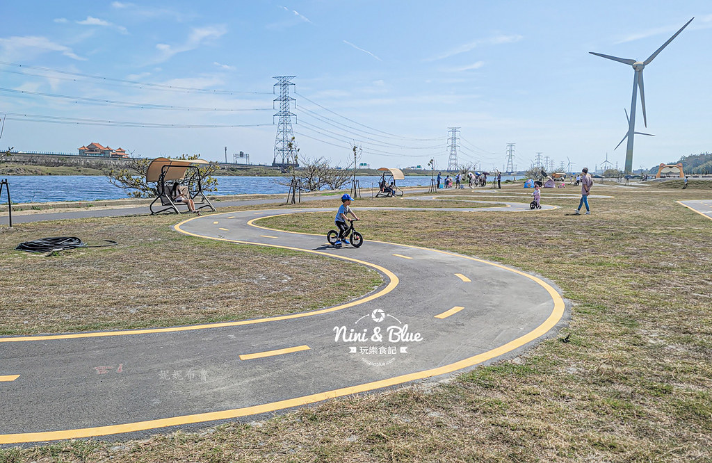 嬉濱海豚公園  彰化伸港公園 西濱慶安水道09