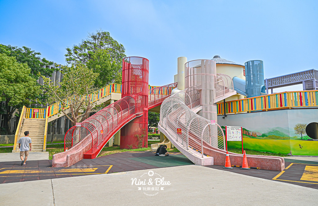 灣麗親子公園 苗栗苑裡 景點 溜滑梯22
