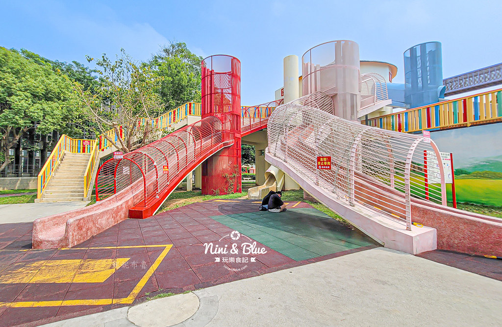 灣麗親子公園 苗栗苑裡 景點 溜滑梯06 灣麗親子公園 苗栗苑裡 景點 溜滑梯06