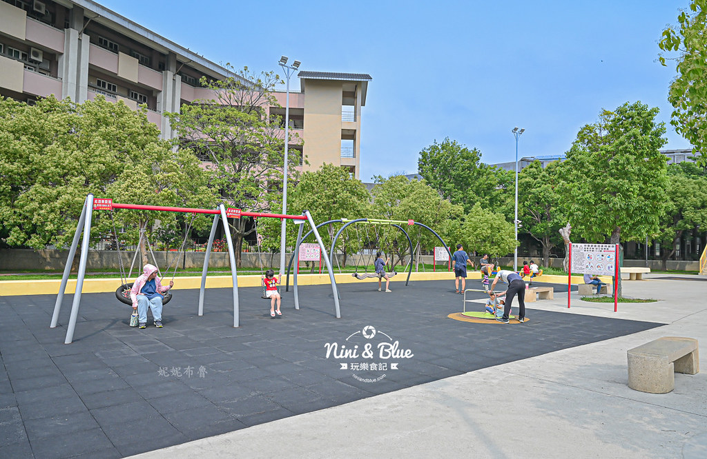 灣麗親子公園 苗栗苑裡 景點 溜滑梯18 灣麗親子公園 苗栗苑裡 景點 溜滑梯18