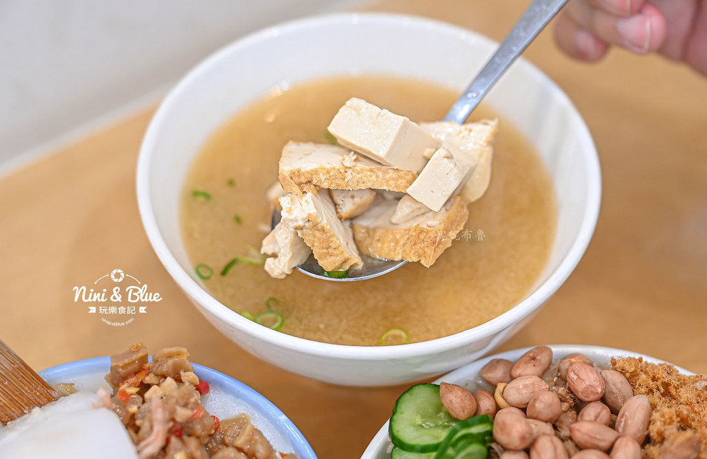在來碗粿米糕 米其林必比登 向上市場美食13 在來碗粿米糕 米其林必比登 向上市場美食13