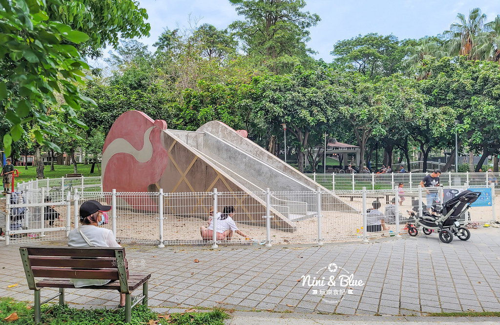 福星公園 台中公園 西屯逢甲圖書館01