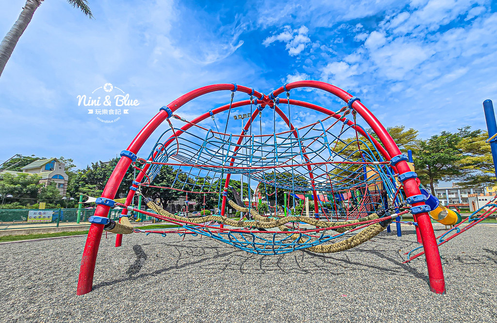 彰化兒童親水公園 免費玩水公園景點06