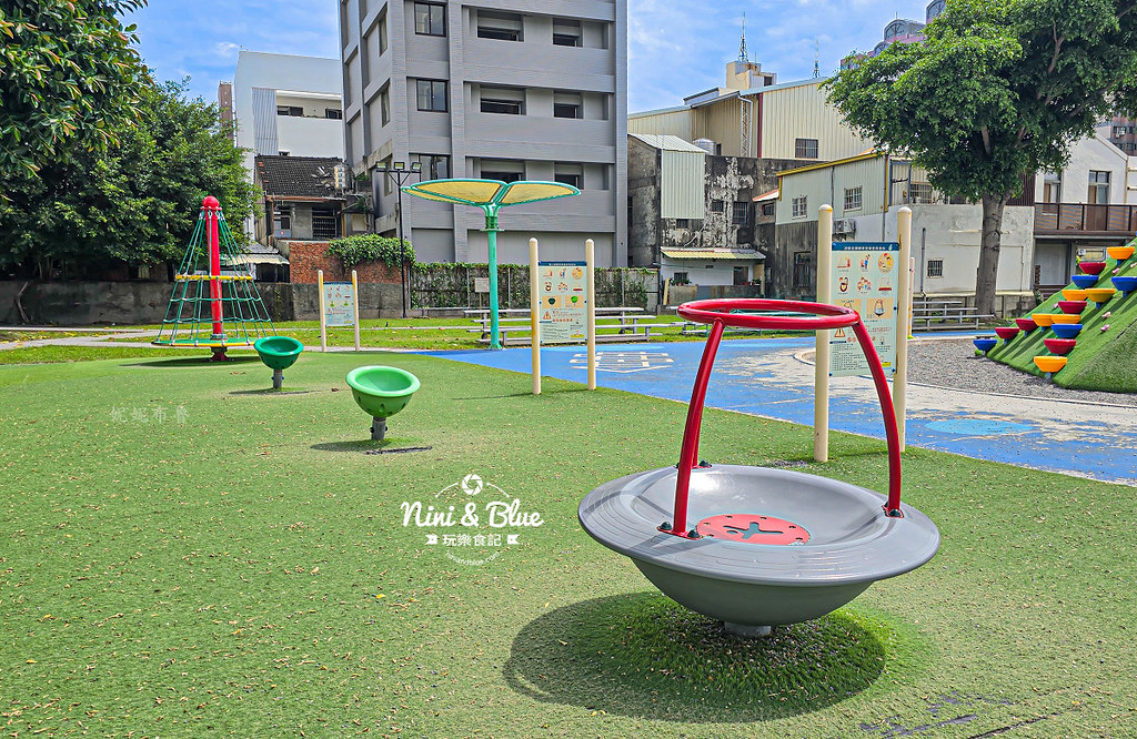 彰化兒童親水公園 免費玩水公園景點17