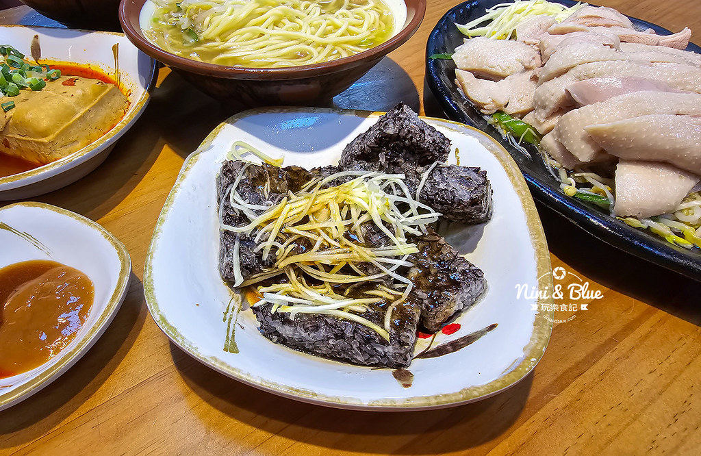 鵝庄菜單 黃金燒鵝 台中北屯鵝肉 松竹站10