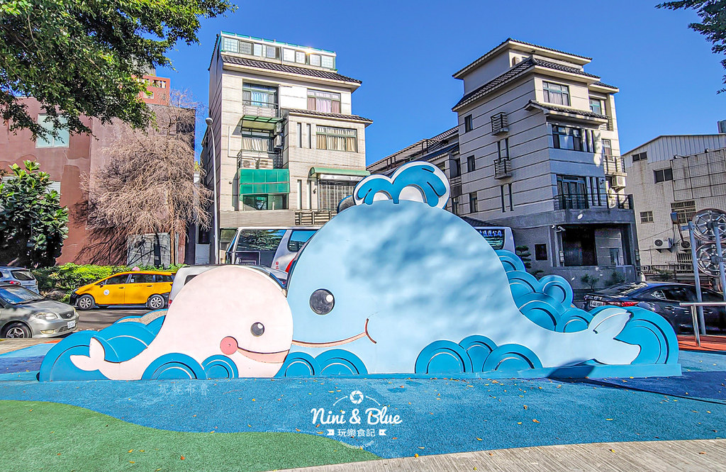梅川園道公園 鯨魚溜滑梯 台中公園02