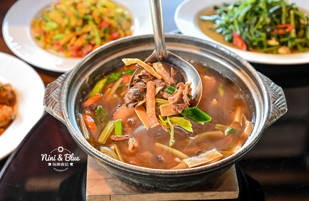 易鼎活蝦 台中年菜 羊肉爐 聚餐餐廳17