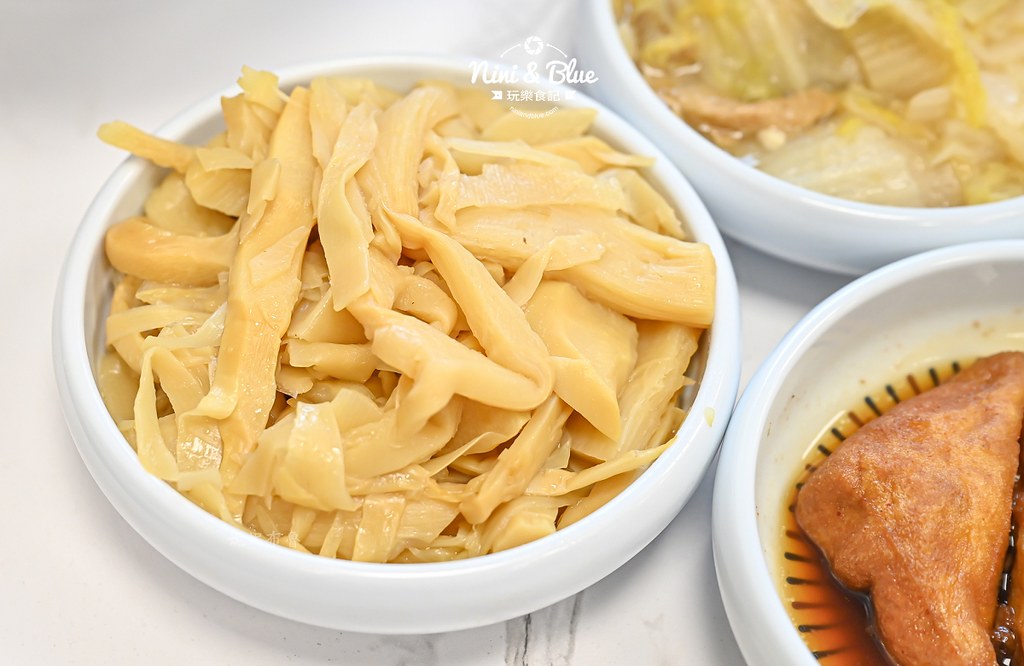 豬在瘋 菜單 台中豬腳麵線 宵夜 潮港城22
