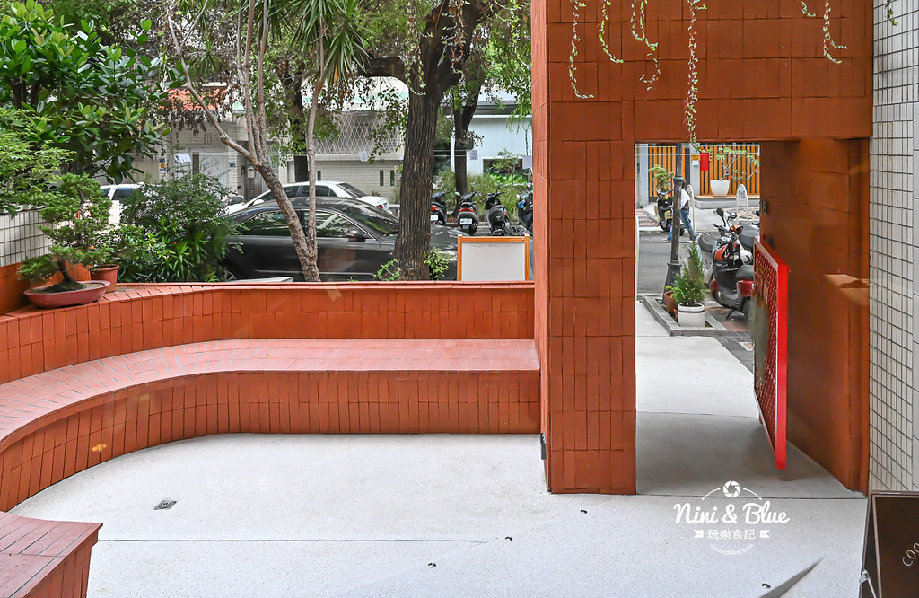 黑色小白兔 門市 咖啡 蛋黃酥07 黑色小白兔 門市 咖啡 蛋黃酥07