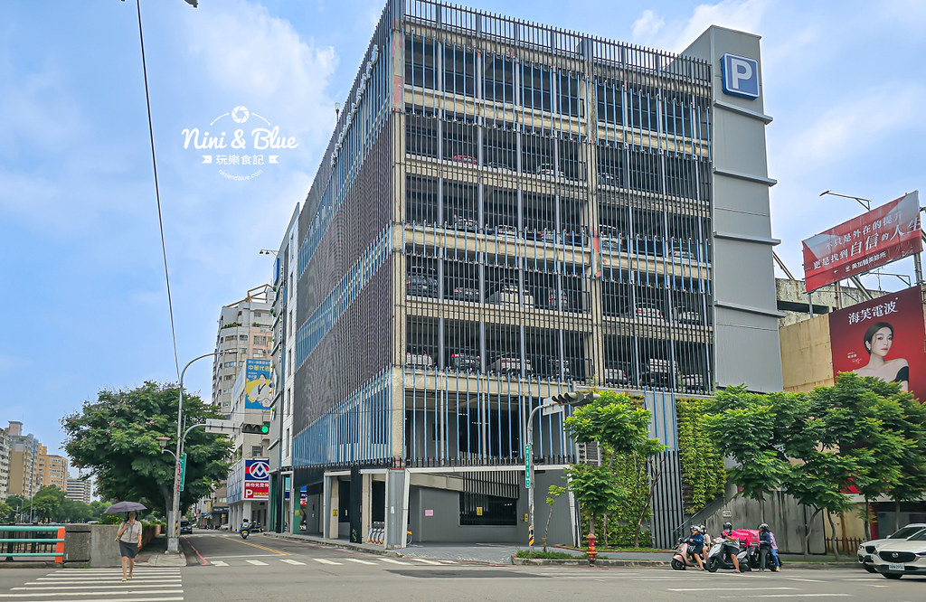 黑色小白兔 門市 咖啡 蛋黃酥04