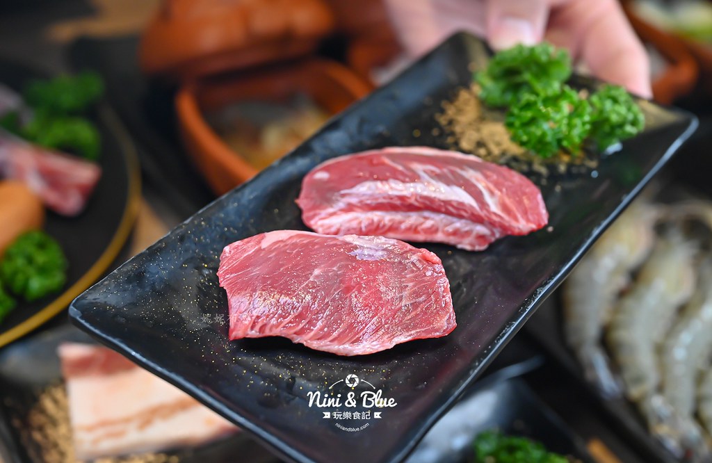 築崎燒串放題 台中燒肉吃到飽 小豬燒 生日壽星優惠20